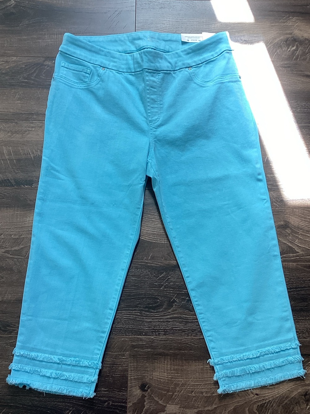 Chico's Bright Aqua Cropped Capri Pants with Frayed Trim
